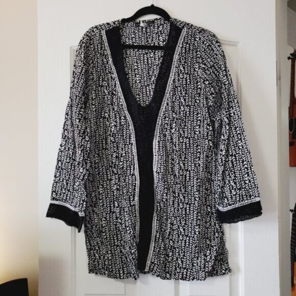 La Blanca Chic Black and White Patterned Boho Swim Coverup M - Picture 2 of 6